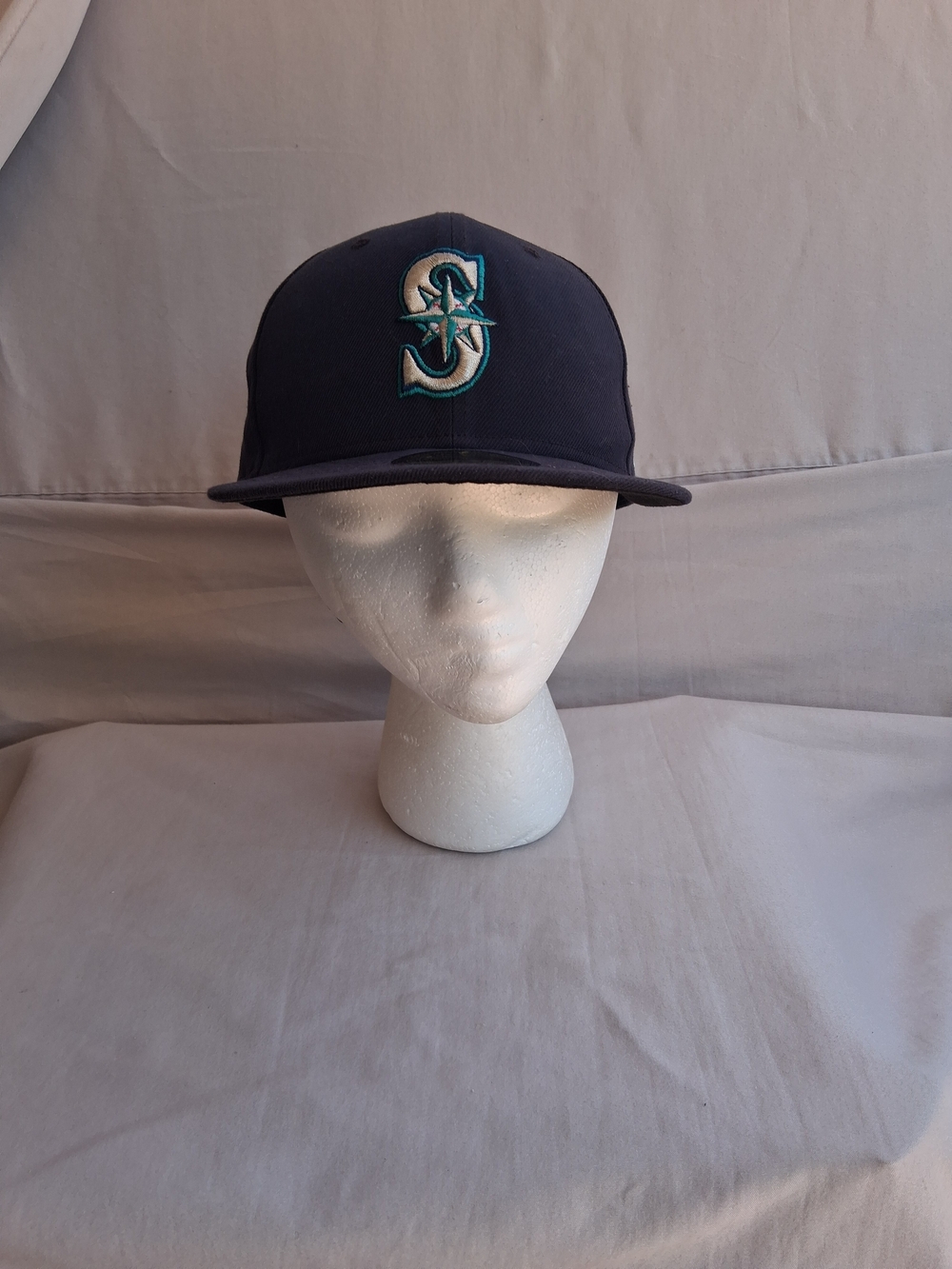 New Era 59-Fifty Seattle Mariners Embroidered Fitted Cap : 6 7/8 : MLB Authentic